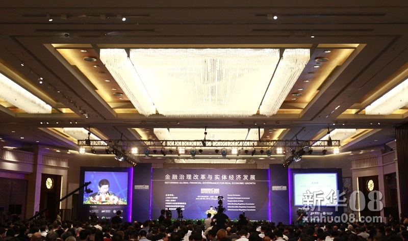 2024新澳門天天開好彩大全正版,關于澳門博彩業(yè)的發(fā)展與監(jiān)管，探討新澳門天天開好彩背后的真相