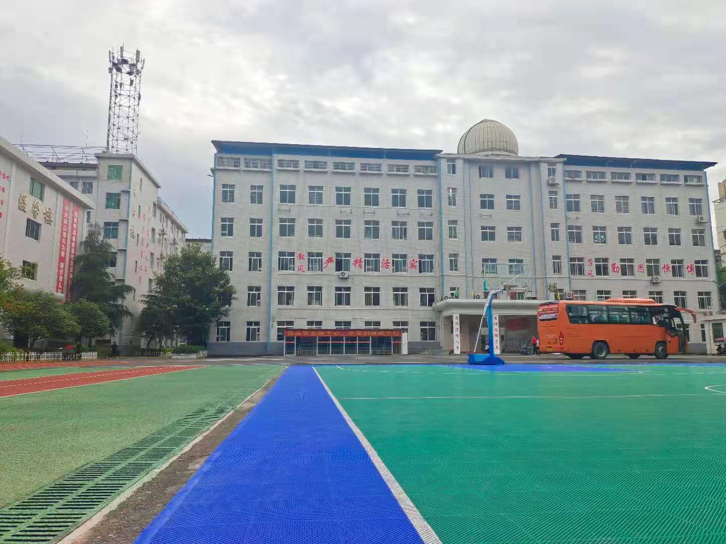 湖熟長白班最新招聘,湖熟長白班最新招聘，職業(yè)發(fā)展的理想選擇