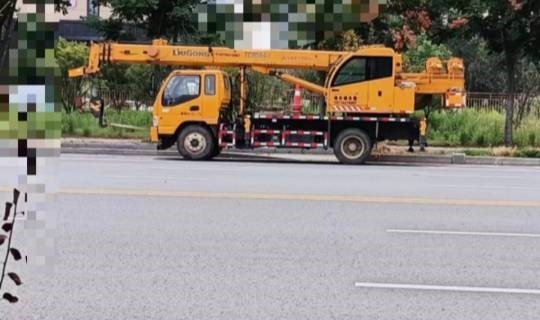 最新柳工8噸四節(jié)臂吊車,最新柳工8噸四節(jié)臂吊車，性能卓越，助力高效施工