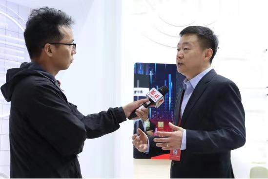 2025新奧官方正版資料免費發(fā)放,2025新奧官方正版資料免費發(fā)放，探索未來，共創(chuàng)輝煌