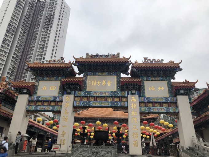 黃大仙高手論壇黃大仙正版,黃大仙高手論壇，正版資源的深度探索
